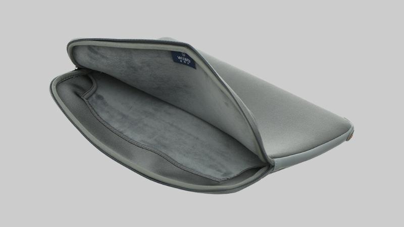 Lớp vải mềm bảo vệ laptop, hạn chế trầy xước